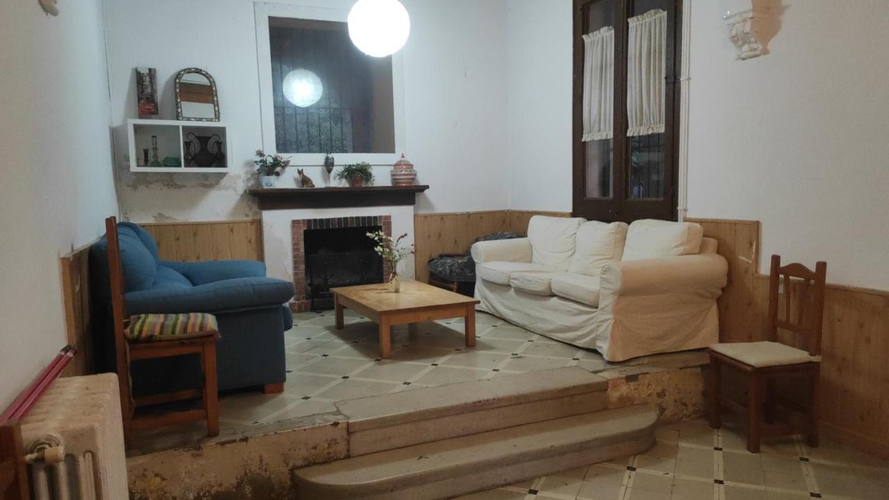 Auberge de jeunesse Can Rabassa à Vallromanes Extérieur photo